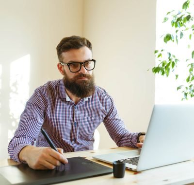 beard-young-man-working-from-home-2021-08-26-16-25-20-utc.jpg